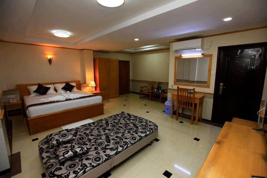 Hotel Novel Rangun Kültér fotó